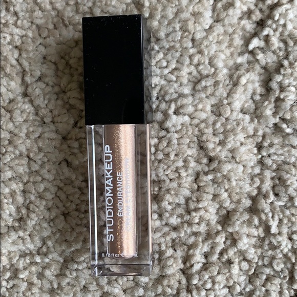 3/$30 StudioMakeup cream Eyeshadow - Picture 3 of 5